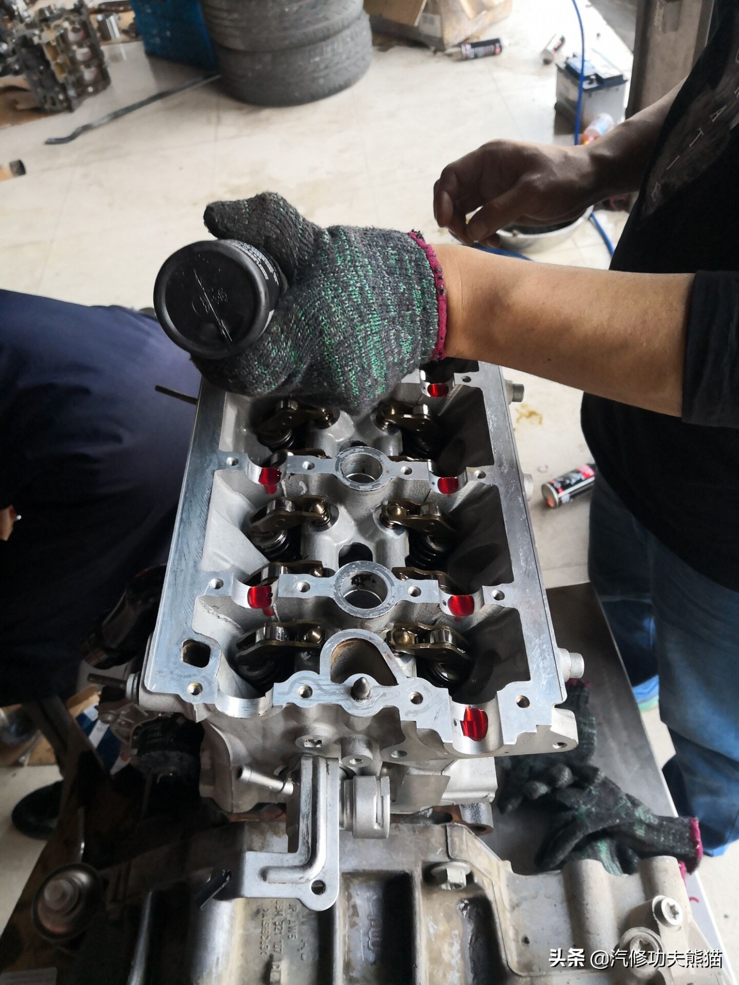 上海大众SUV销量王途观烧机油、漏机油被人乱修一通差点搞报废