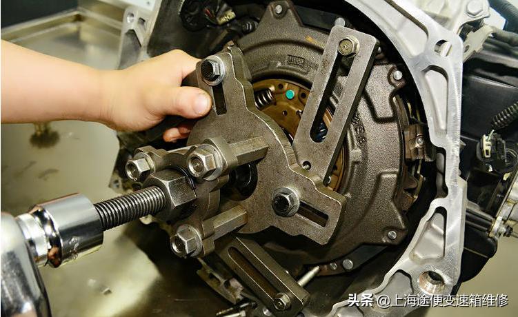 新款科鲁兹用什么变速箱,科鲁兹变速箱换了总成还能用多久