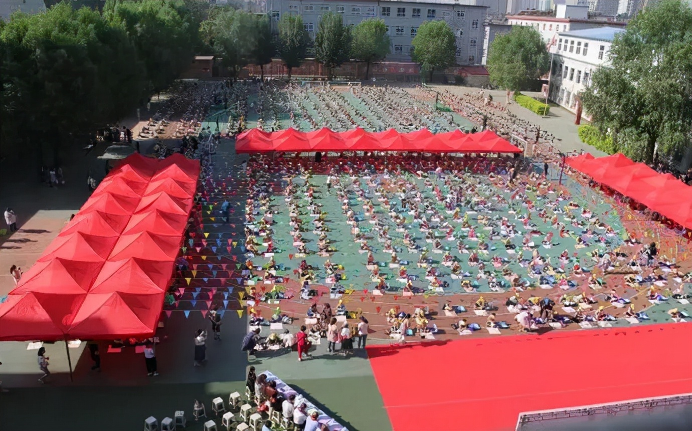 太原市杏花岭小学教育理念,杏花岭享堂南街小学放学
