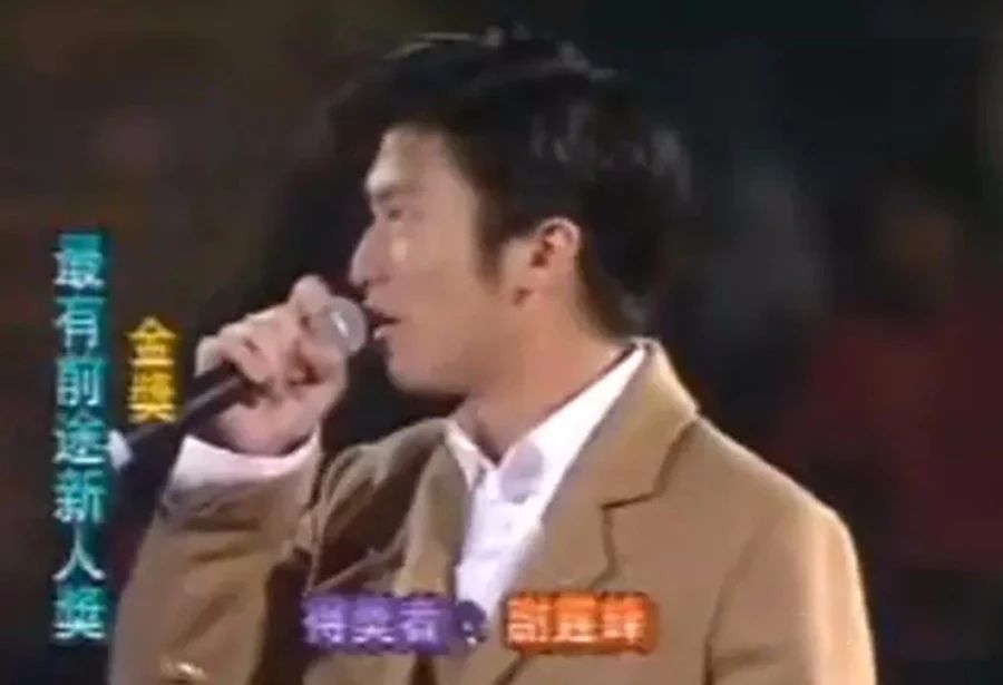 最佳损友讲友情还是爱情,最佳损友友情