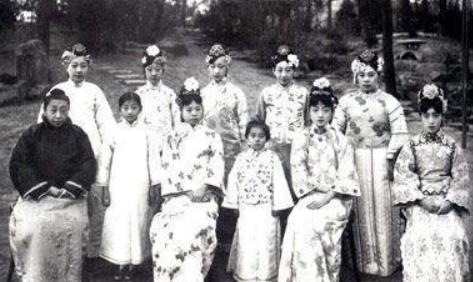 中国最后一个太监临终遗言,太监孙耀庭为何不洗澡