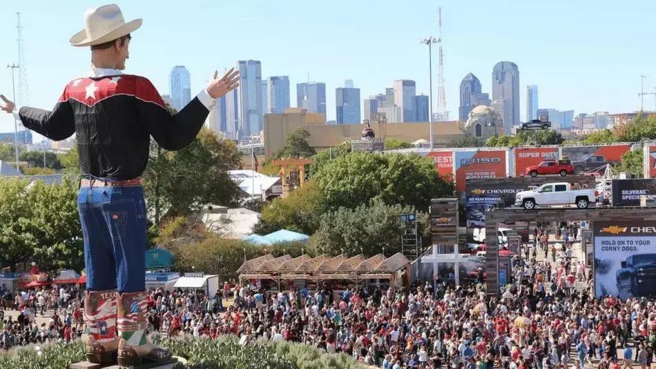 “嗨，加拿大，蒙大拿州要不要？只要1万亿美元哦！”