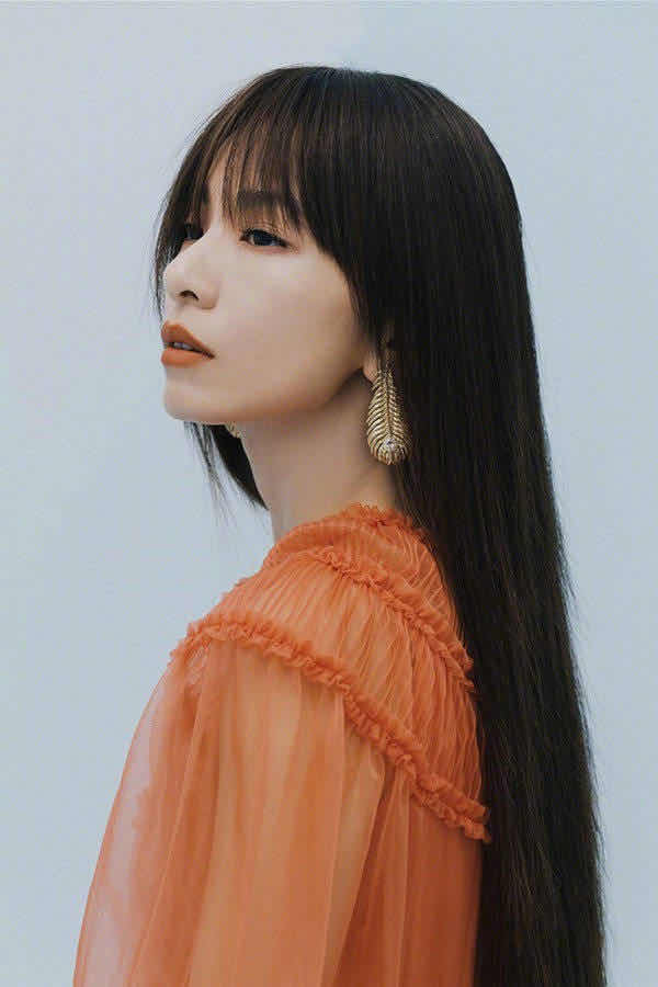 hebe年轻时高傲,hebe年轻短发