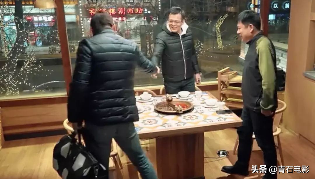 看女儿谈恋爱新节目：黄日华最爱老婆和奶茶，范丞丞凭综艺感圈粉