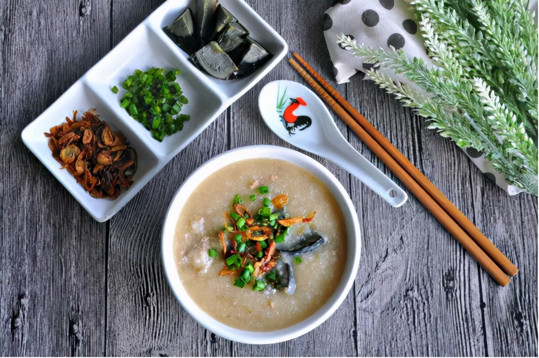 送老人养生实用礼物大全,重阳节给老人艾灸理疗保健