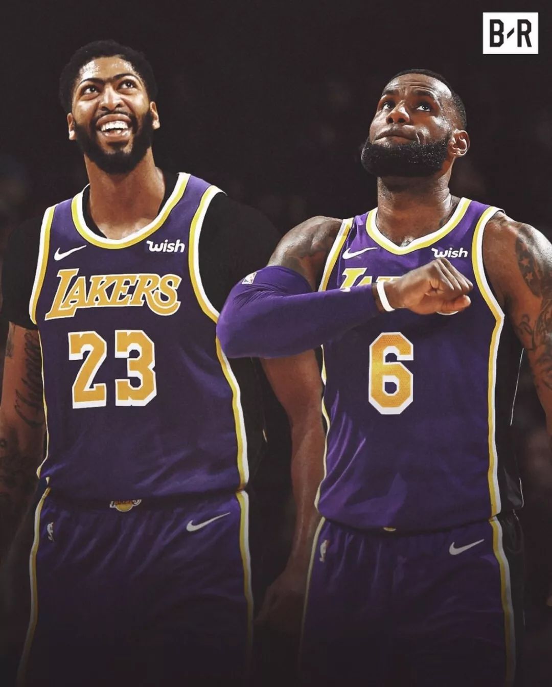 400多万买个皮肤体验卡！因生产问题老詹下赛季还穿23号…