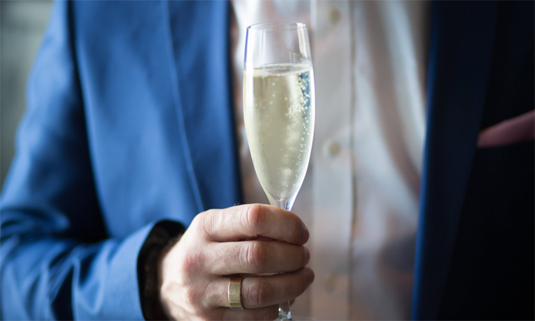 香槟酒如何选,香槟怎么选择