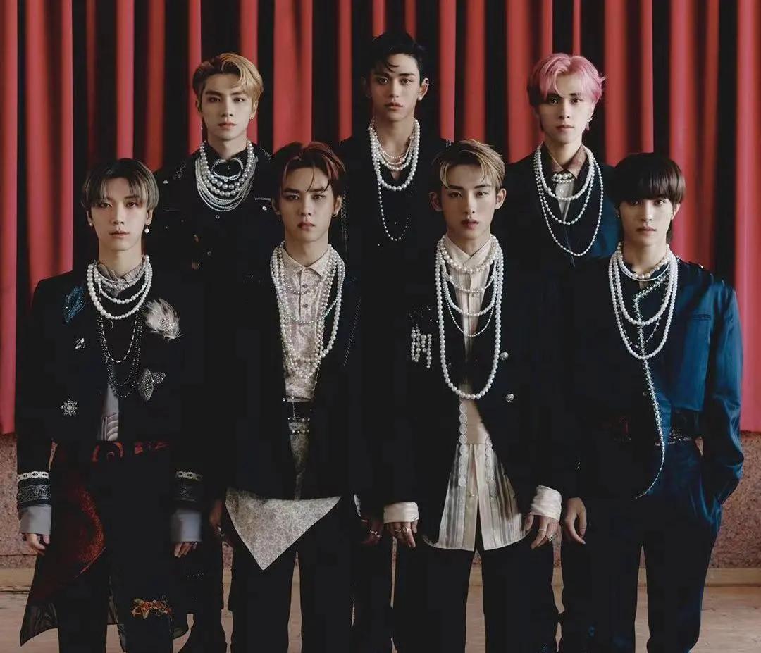 除了优雅贵气,珍珠还能休闲、叛逆、又嘻哈?