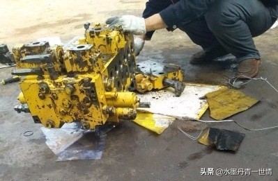 挖掘机水温高的原因有哪些？换加大散热风扇有效吗？