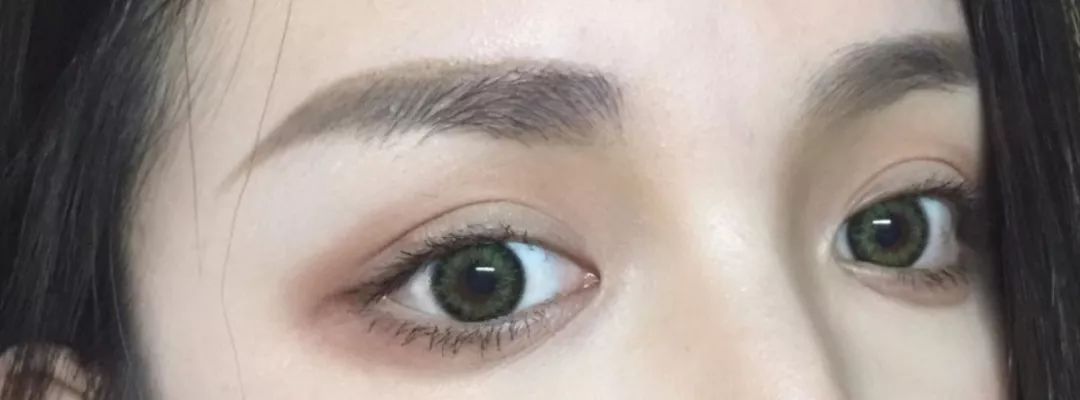 哪有那么多混血，全靠仙瞳招摇撞骗~