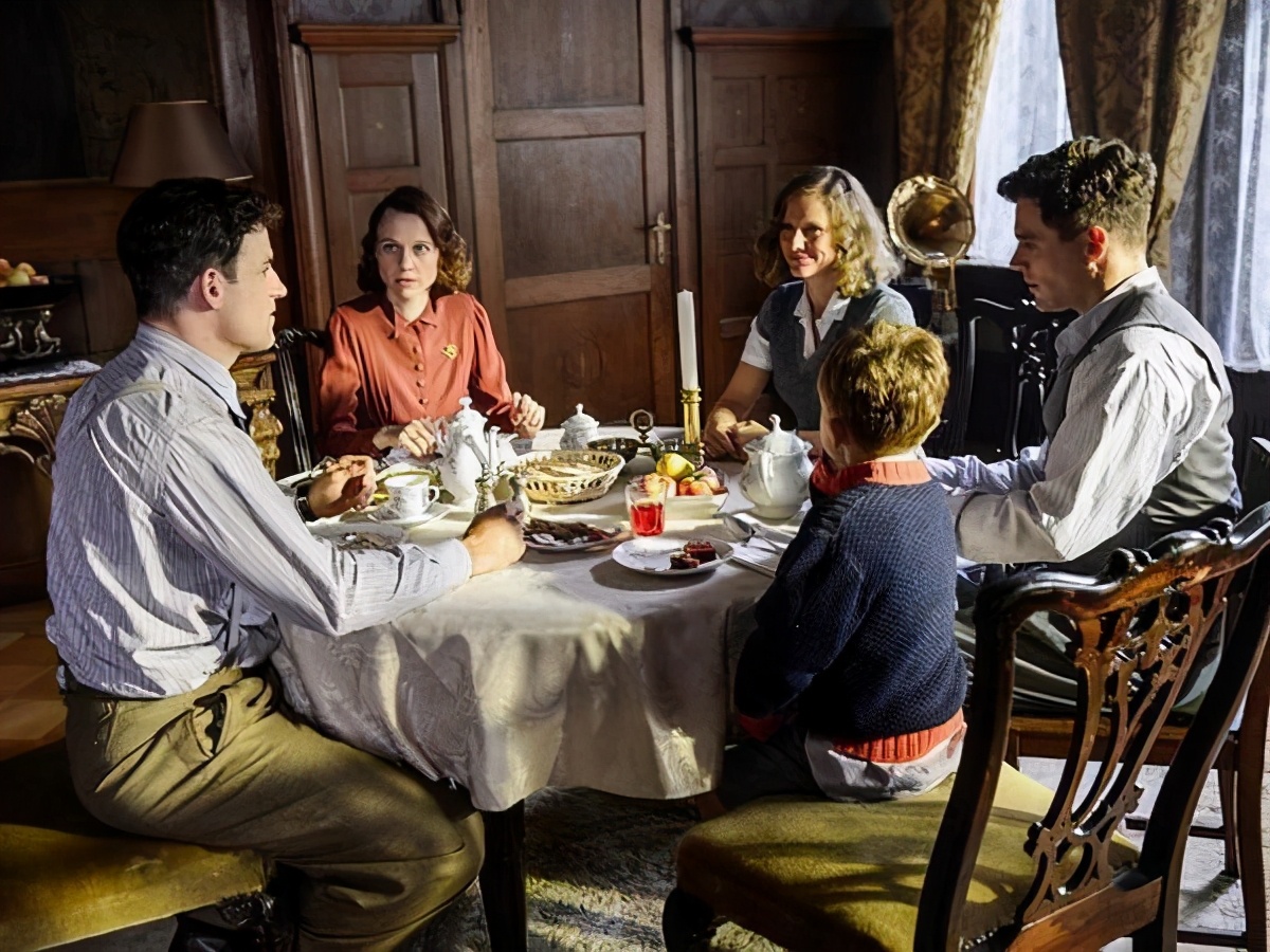 相爱相杀的兄弟俩,相爱相杀的两兄弟