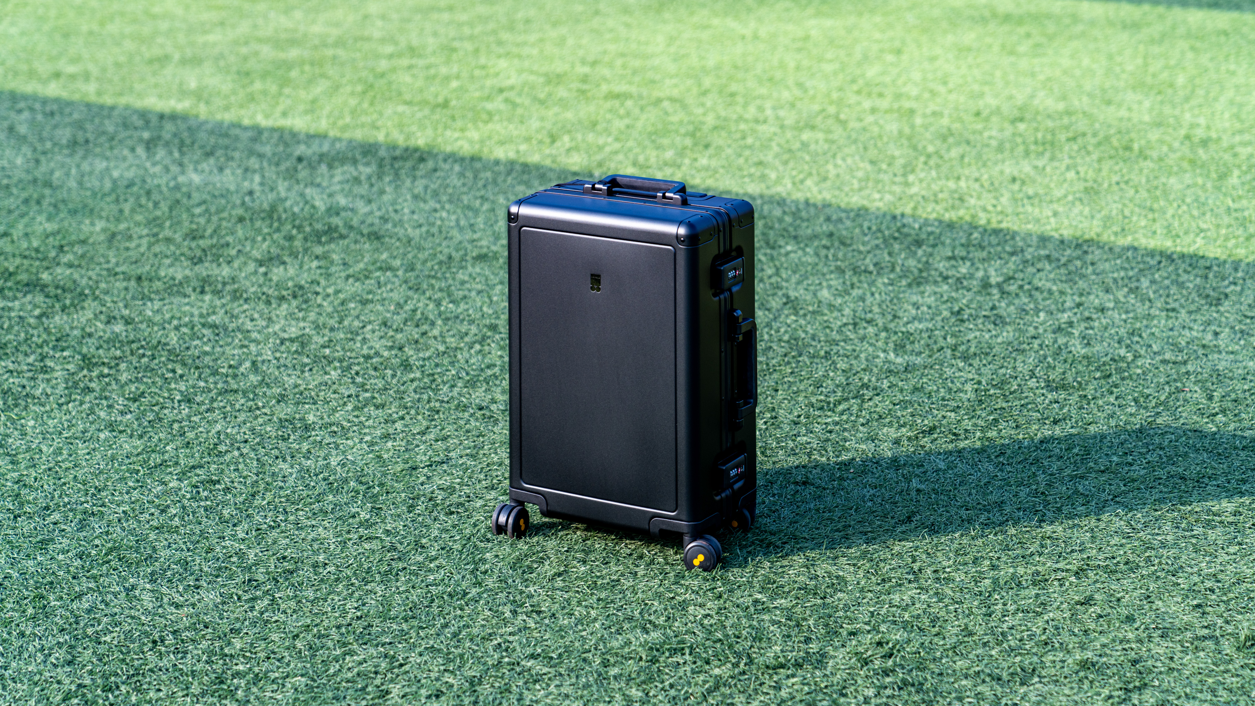 地平线8号铝镁合金旅行箱测评,行李箱推荐地平线八号