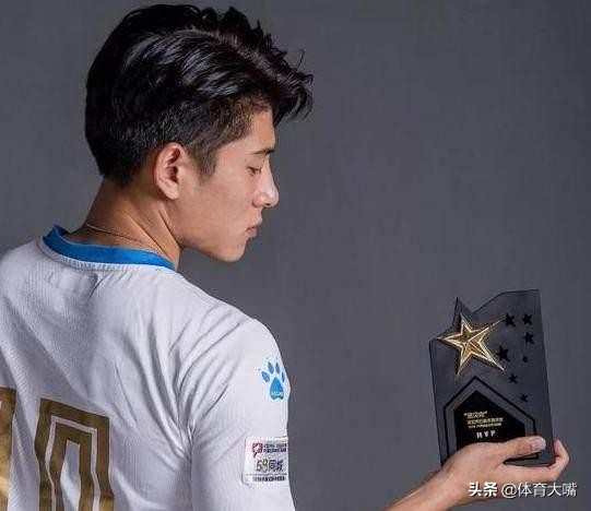 mv回顾张玉宁留洋高光时刻,2023赛季中甲最佳mvp
