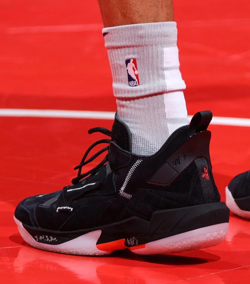 巴特勒上脚球鞋驭帅13,驭帅14巴特勒