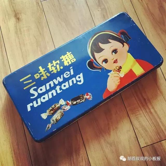 他用一只彩笔毁掉了所有人的童年，却也承包了所有人的笑点