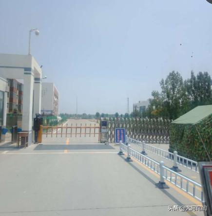 灞变笢涓滆惀骞块ザ鐩愬満,涓滆惀骞块ザ鐩愬満