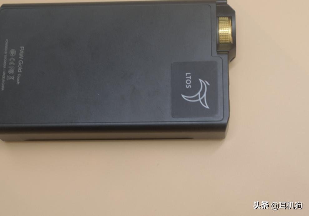 乐图墨菊值得入手吗,乐图菊花台旗舰播放器评测