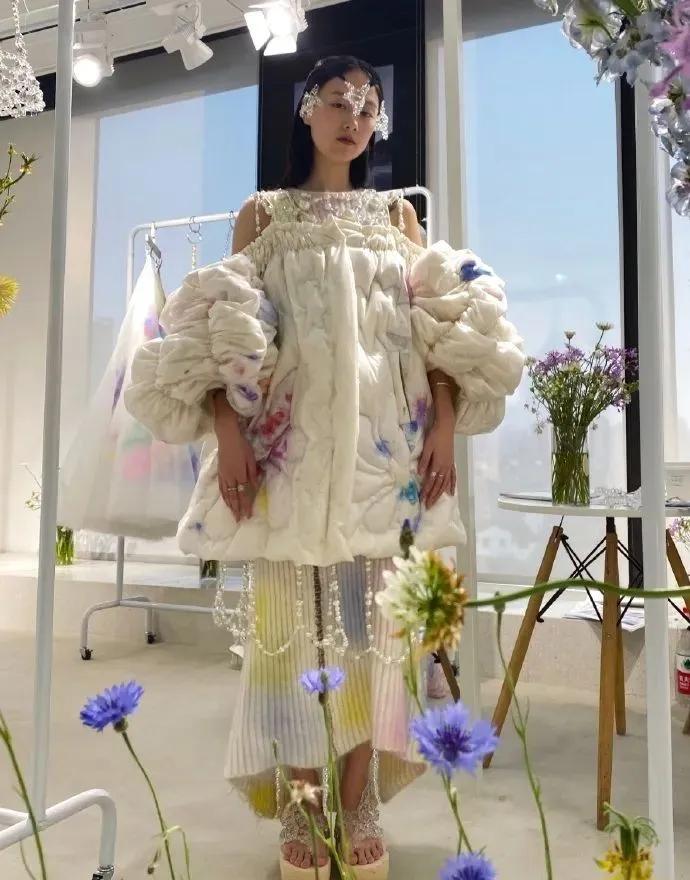 张大奕为什么被称为大陆第一网红,网红张大奕品牌