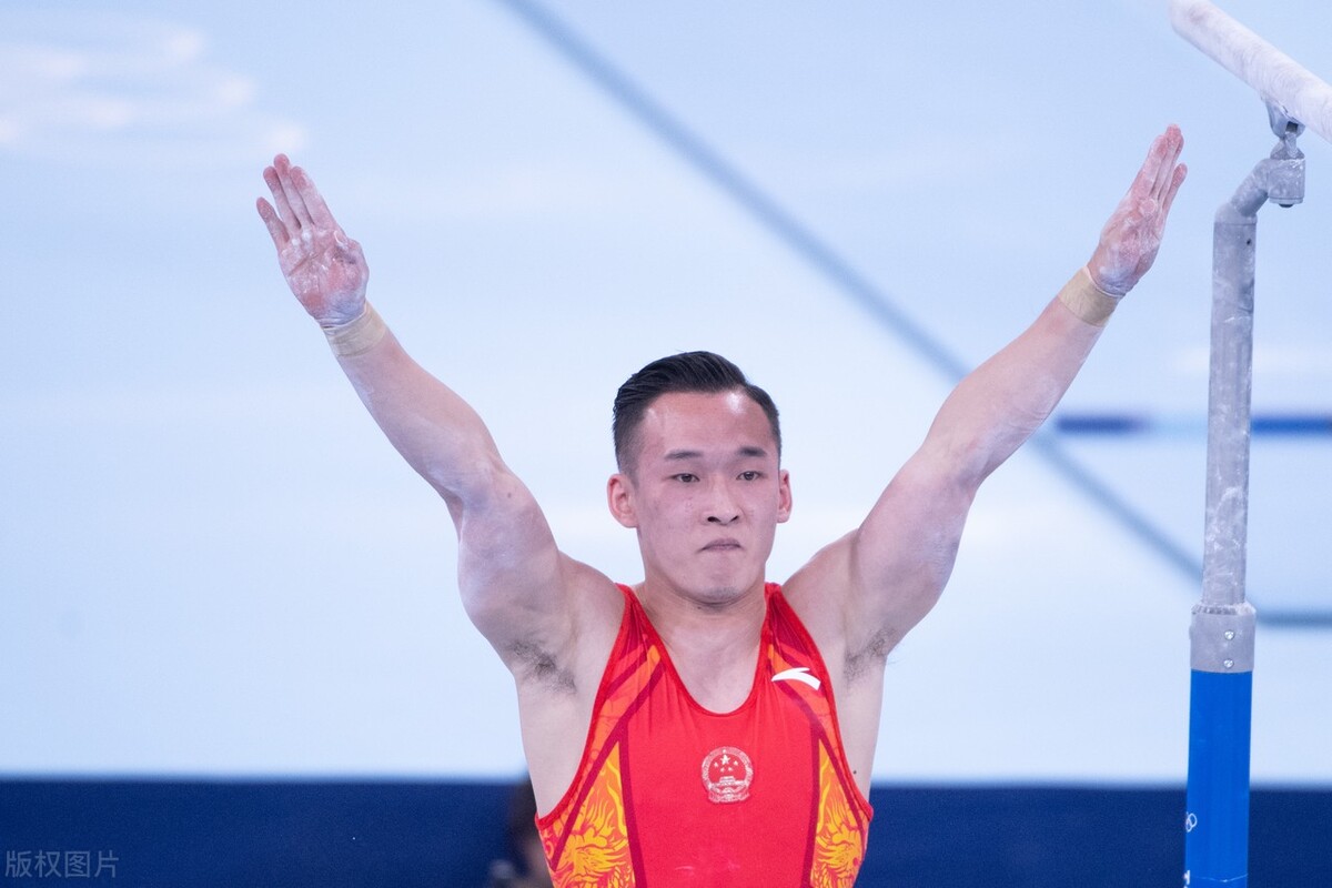 肖若腾领奖台,肖若腾世锦赛自由体操