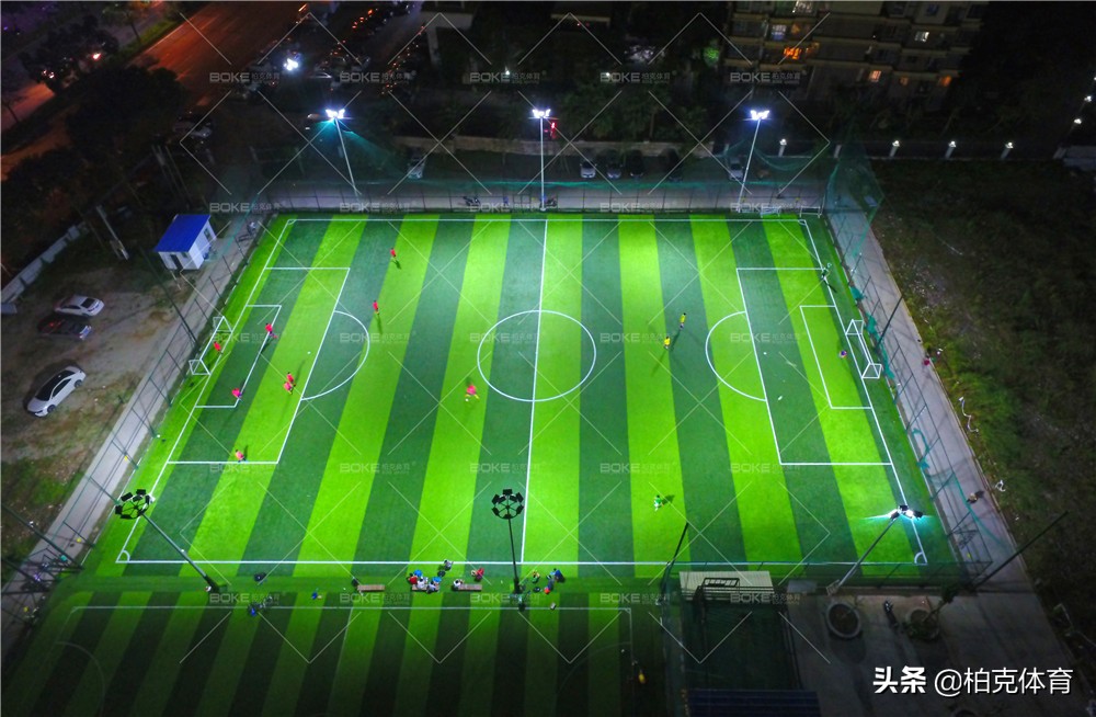简单足球场灯光照明方案,柏克体育场照明