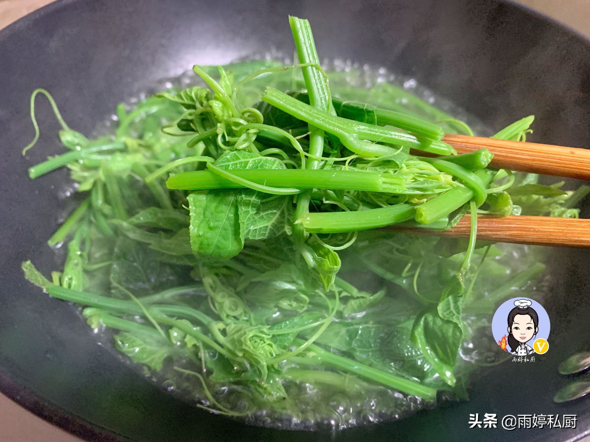 秋天全家人就馋这菜简单一拌,夏天此菜别错过拌一拌清爽可口