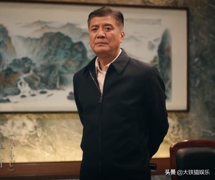 《扫黑风暴》10位大叔年轻旧照曝光，有人俊而不娘，有人长相老成