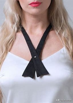 怎么挑选适合自己的配饰,配饰选择技巧