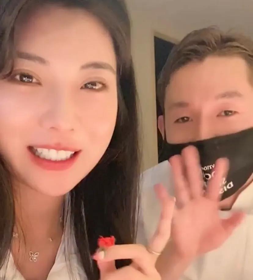 吃播届的铃木园子，豪到家了——玲子reiko来咯