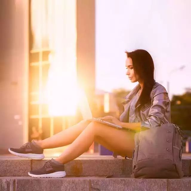 从服装到黑科技，乌克兰网红美女工程师力推中国品牌