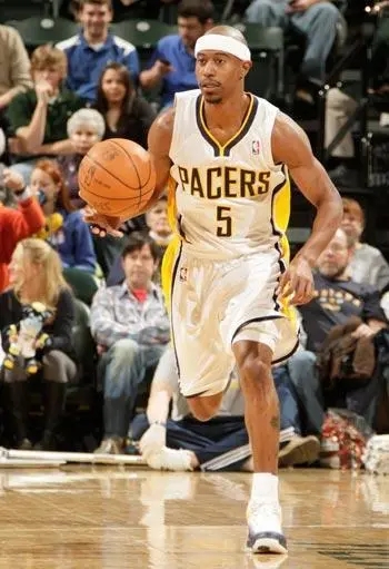 唯快不破!盘点NBA速度最快的十大球星:艾弗森无缘第一