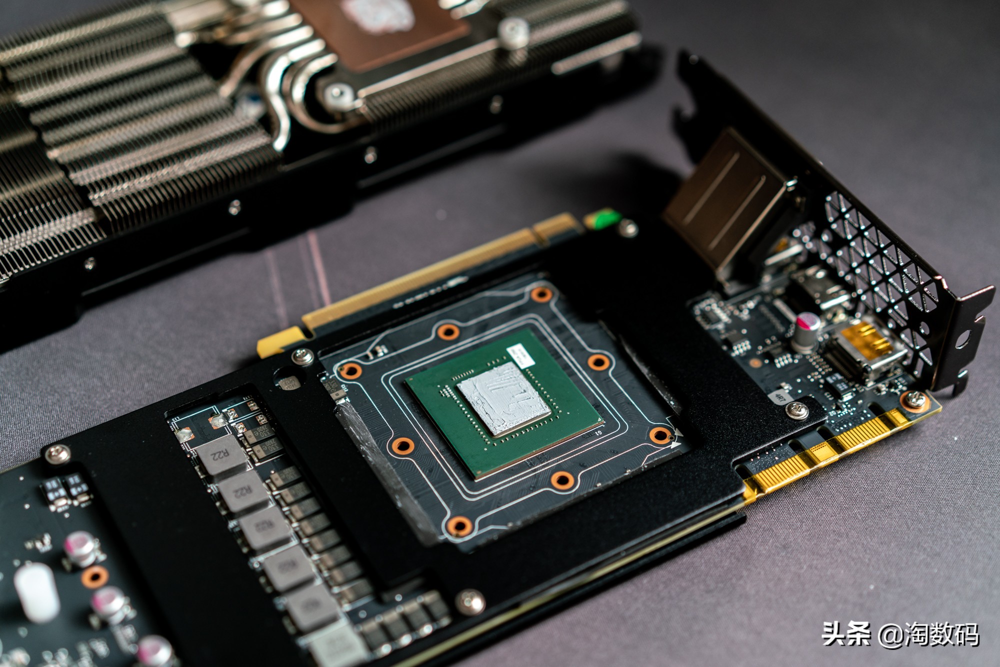 ￥1799买GTX1080全新显卡，你这让GTX1660Ti怎么活？还带一年保修