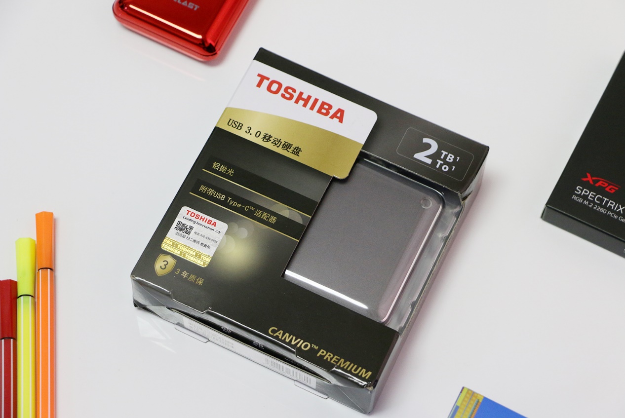 铝制外观可加密备份，东芝Premium移动硬盘照样玩大型3D游戏？
