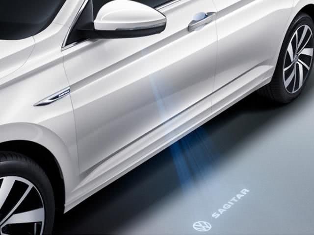 名字最长的大众车来了，明明与思域同级，却非要挑战雅阁？