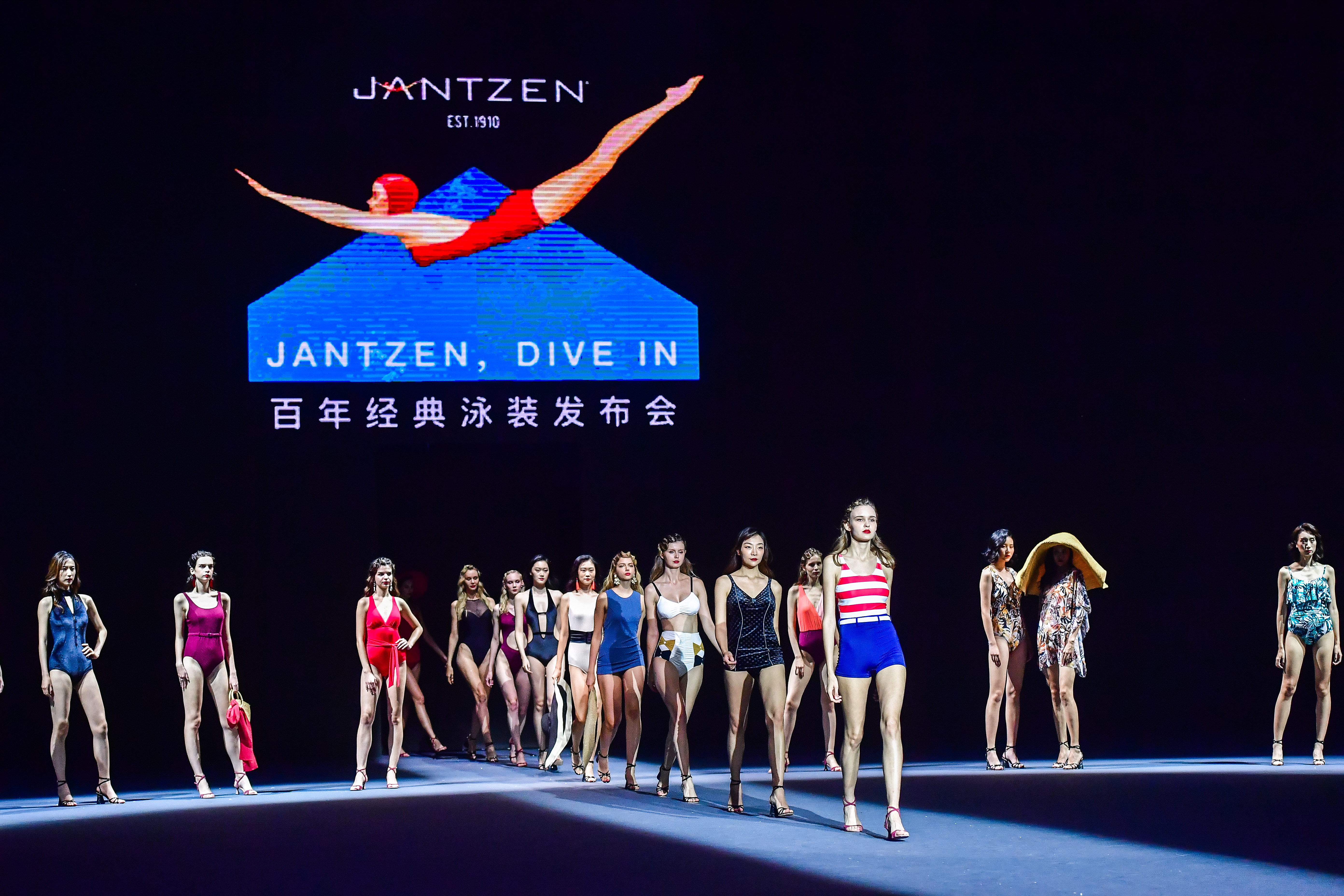 2019米兰泳装时装周,国际泳装时装周2019