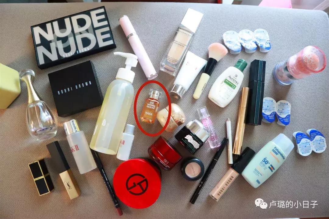 没这10样产品,我根本不敢出门!外出旅行化妆包大公开