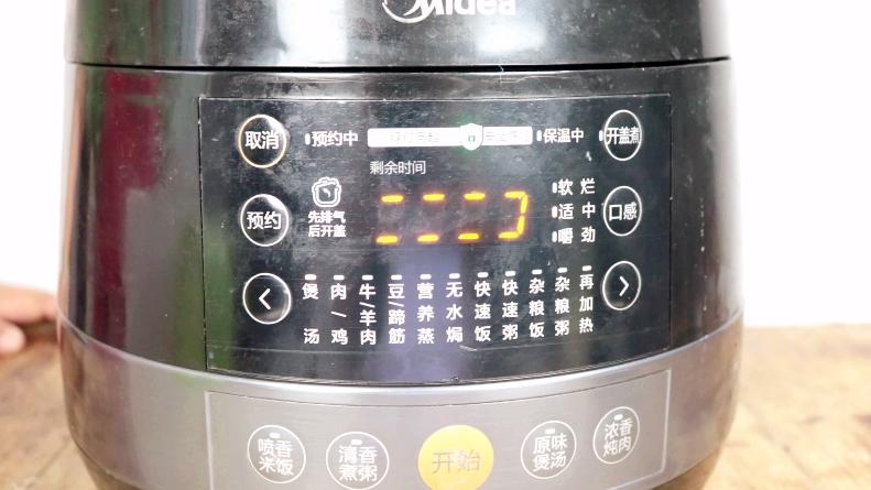 排骨汤最简单的做法,排骨汤怎么煮软烂入味适合老人吃