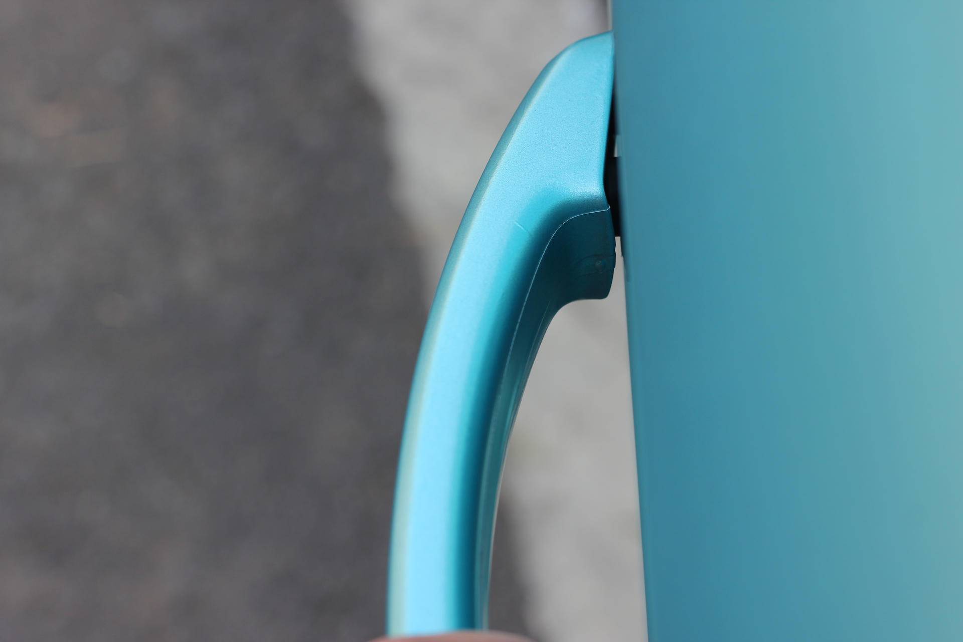 给你一点颜色看看完整版,汽车改色膜恢复原车颜色如何备案