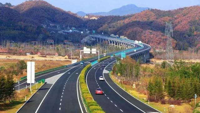 保定今日新闻热点,保定本周头条新闻最新消息