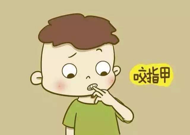 孩子啃咬手指甲怎么回事,小孩啃手指头应该制止吗