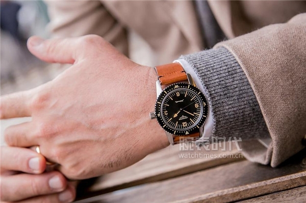 你愿意花两千买鞋吗,浪琴潜水表是哪一款