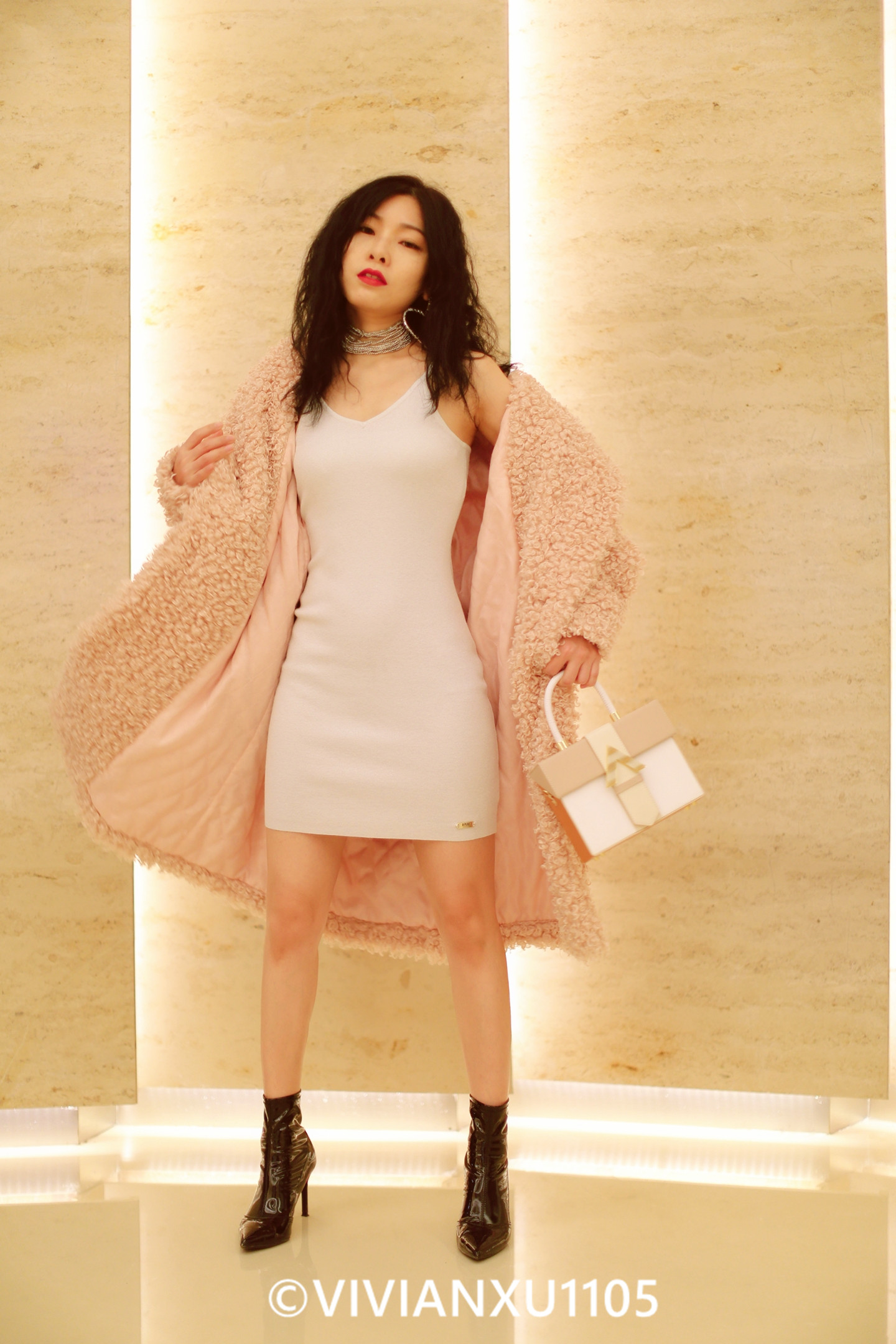 超大泰迪熊毛绒娃娃如何收纳,泰迪熊毛绒大衣什么颜色显肤白