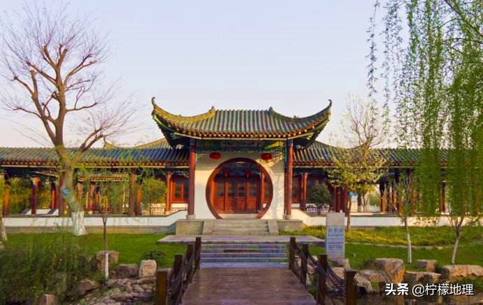 武汉月湖公园在哪里,武汉月湖公园在什么地方建