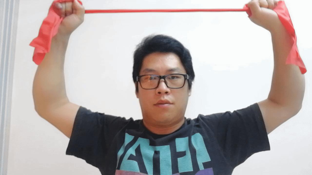 颈椎间盘突出手指尖麻乏力怎么治,颈椎间盘突出导致四肢无力疼痛