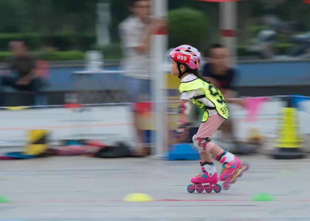 菲特轮滑,小孩学轮滑要不要考级