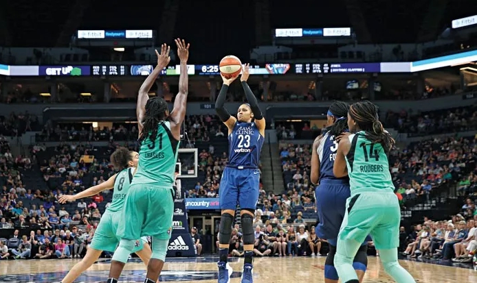 篮球界有几个神,篮球界的两个神