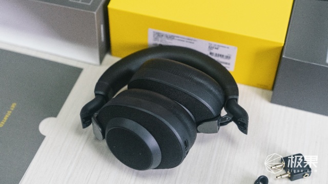 高级感耳机推荐,头戴式超级隔音的耳机推荐
