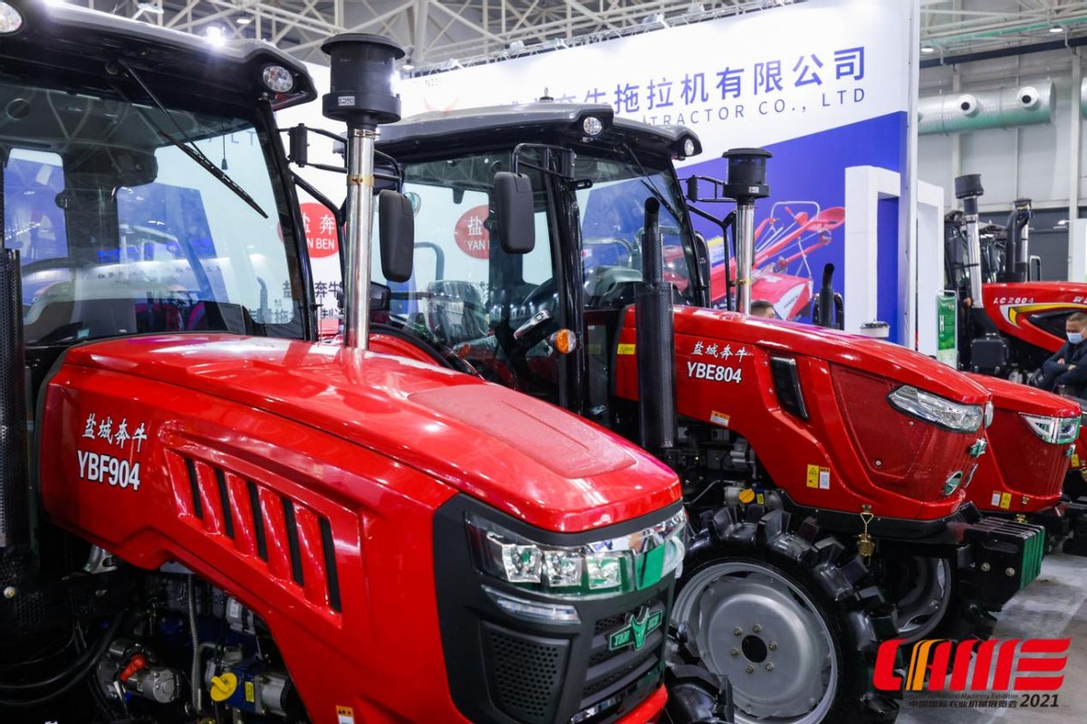 8090拖拉机多少钱一台,世界先进农机展