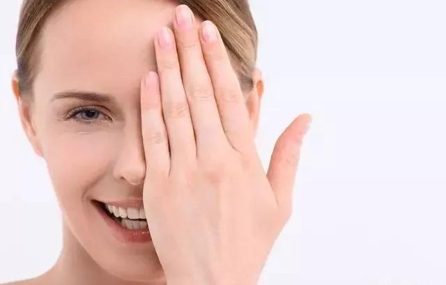 肺有点不舒服就要咳嗽是什么原因,如果肺上有疾病有什么反应