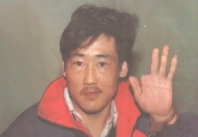 他曾是张君老大,学张作霖娶6个老婆,2年作案13起,终难逃法网