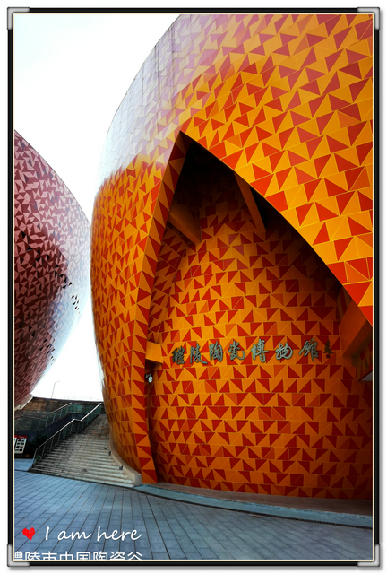 这里美酒飘香！这里人文荟萃！这里五彩璀璨